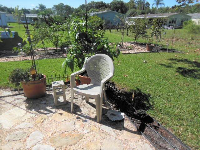 Mobile Home Deck and Patio Decorating Ideas